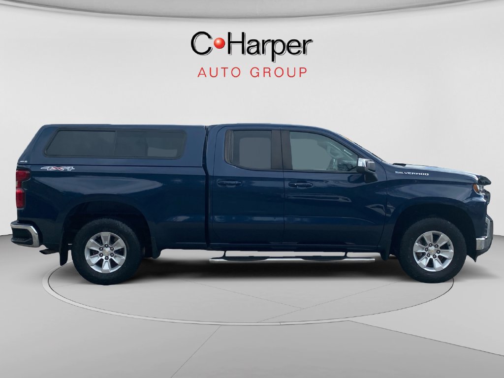 Used 2021 Chevrolet Silverado 1500 LT AWD/4WD image 2