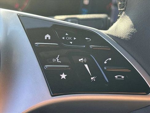 Certified 2025 Mercedes-Benz GLB 250 image 14