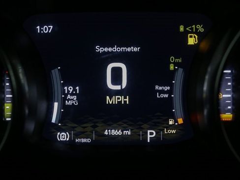 Used 2022 Jeep Wrangler Unlimited Sahara w/ Cold Weather Group image 34