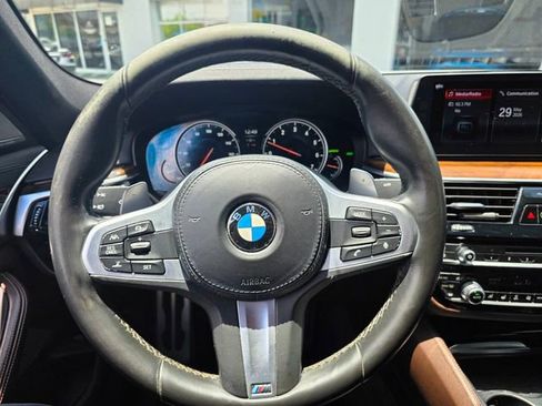 Used 2018 BMW 540i RWD image 22