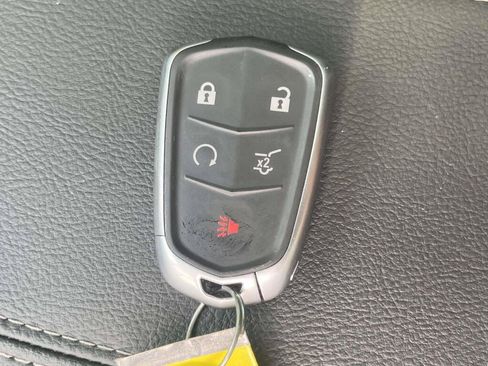 Used 2023 Cadillac XT4 Premium Luxury w/ Cold Weather Package AWD/4WD image 4