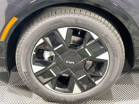 Certified 2026 Kia Sportage SX image 12