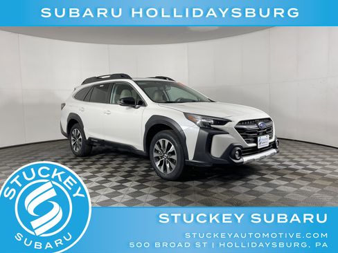 Used 2023 Subaru Outback Limited image 1