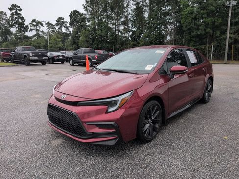 Used 2026 Toyota Corolla SE FWD image 4