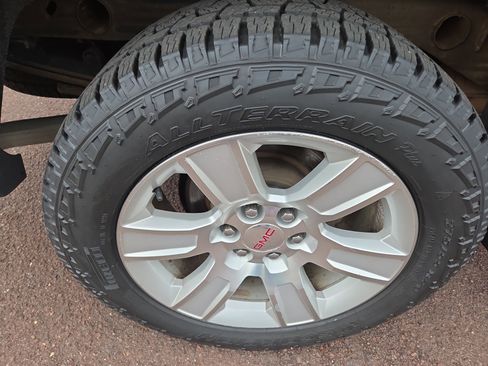 Used 2014 GMC Sierra 1500 SLE w/ SLE Preferred Package image 10