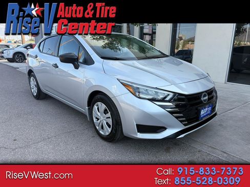 Used 2025 Nissan Versa S w/ Trunk Package FWD image 1