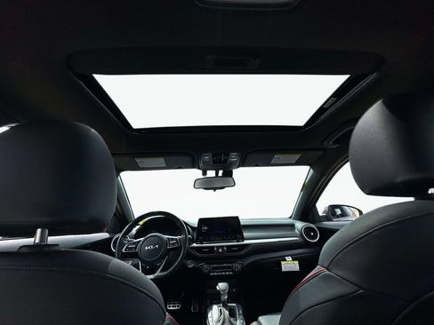 Certified 2023 Kia Forte GT w/ GT2 Package FWD image 18