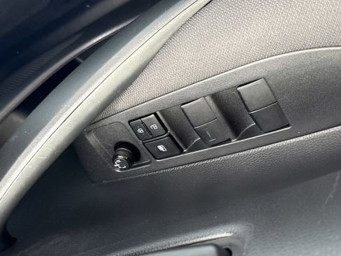 Used 2023 Toyota Corolla LE image 16