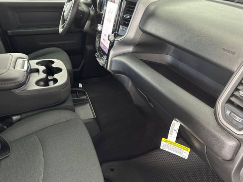 New 2026 RAM 2500 Tradesman AWD/4WD image 15