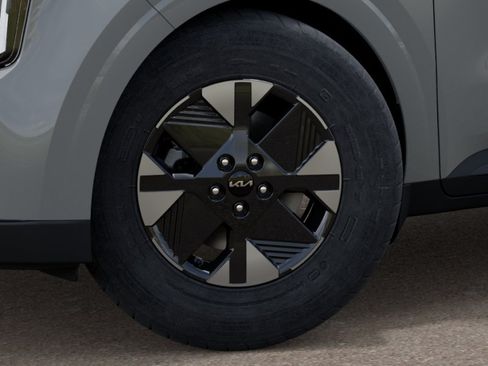New 2027 Kia Carnival LXS FWD image 9
