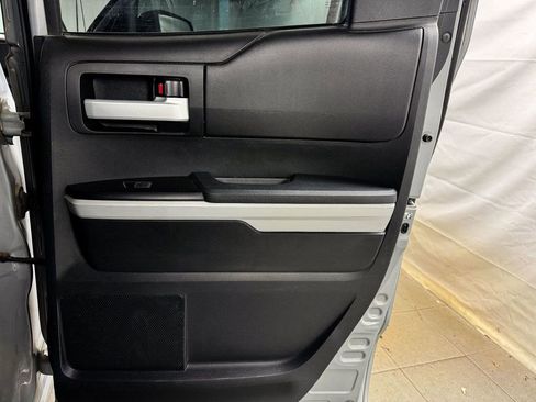 Used 2019 Toyota Tundra SR5 image 14