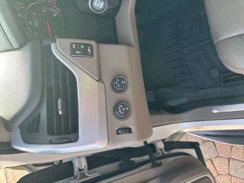 Used 2015 GMC Yukon SLT w/ Open Road Package image 13