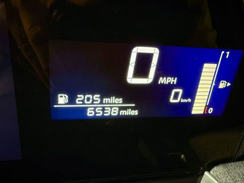 Certified 2025 Nissan Kicks SV image 31