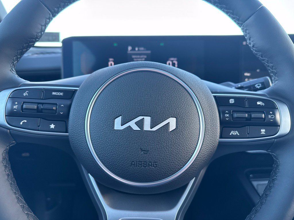 New 2027 Kia K5 GT-Line AWD/4WD image 12