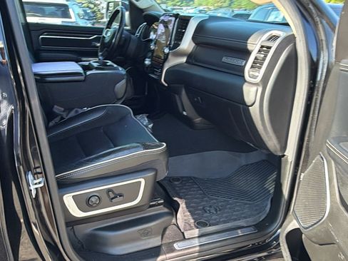 Used 2019 RAM 1500 Laramie AWD/4WD image 19