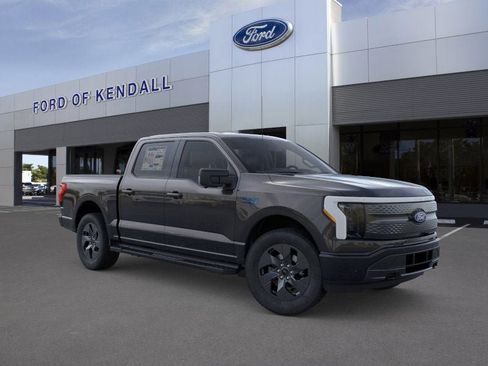 New 2025 Ford F150 Lightning Flash image 7