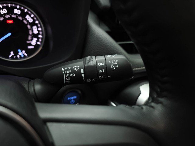 Used 2022 Toyota RAV4 XLE w/ Convenience Package AWD/4WD image 23