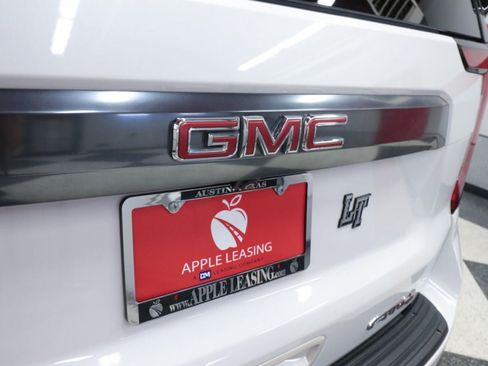 Used 2021 GMC Yukon XL AT4 w/ Technology Package AWD/4WD image 37