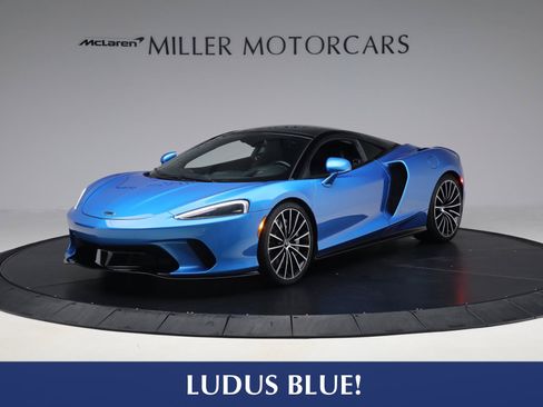 Used 2021 McLaren GT RWD image 1