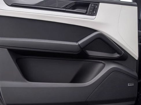 New 2026 Porsche Cayenne S AWD/4WD image 14
