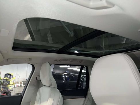 Used 2024 Volvo XC90 B6 Ultimate w/ Protection Package Premier AWD/4WD image 22