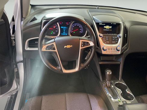 Used 2017 Chevrolet Equinox LT w/ Convenience Package AWD/4WD image 28