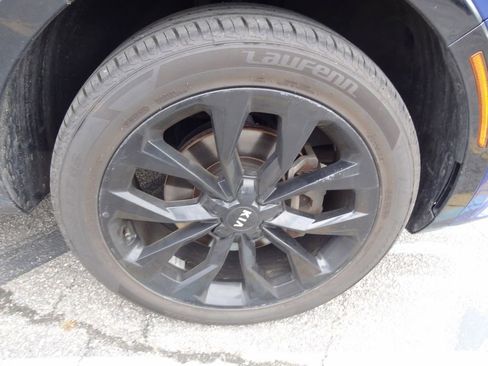 Used 2021 Kia Sorento SX image 11