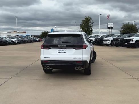 New 2026 GMC Acadia Elevation w/ Black Edition FWD image 7