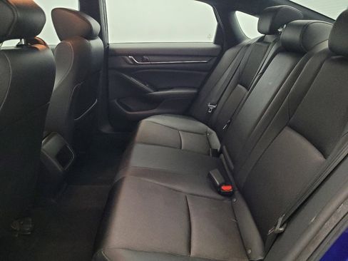 Used 2019 Honda Accord Sport image 18