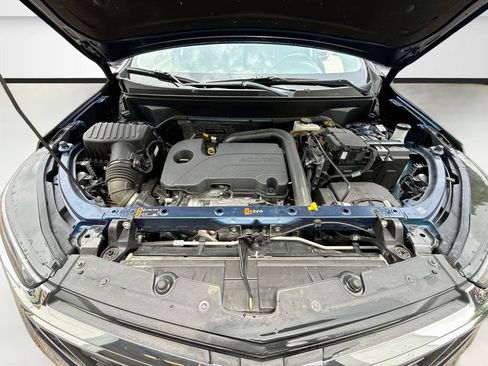 Used 2023 Chevrolet Equinox LT FWD image 29
