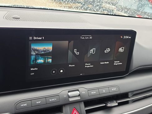 New 2026 Kia K4 FWD image 22