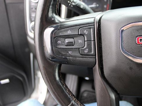 Used 2021 GMC Sierra 2500 AT4 w/ AT4 Premium Plus Package image 14