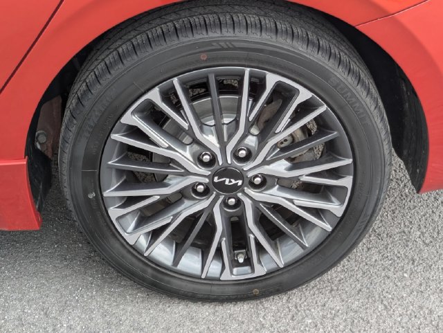 Used 2024 Kia Forte GT-Line FWD image 26