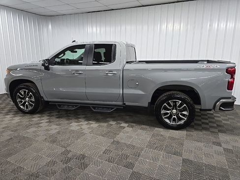 Used 2024 Chevrolet Silverado 1500 LT image 4