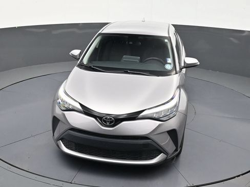 Used 2020 Toyota C-HR LE FWD image 19