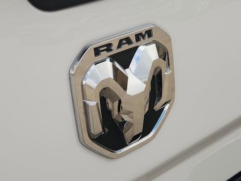 Used 2024 RAM 3500 Big Horn image 9