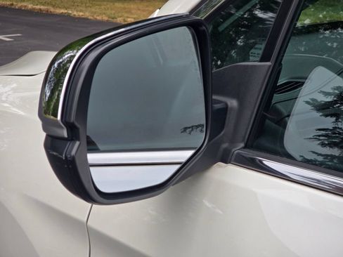 Used 2019 Honda Pilot LX image 12