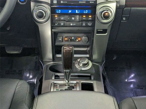 Used 2022 Toyota 4Runner Limited image 22