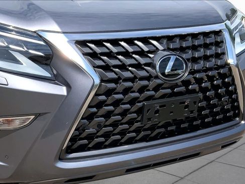 Used 2021 Lexus GX 460 Premium w/ Premium Package AWD/4WD image 29
