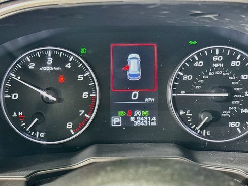 Used 2025 Subaru Outback Limited AWD/4WD image 12