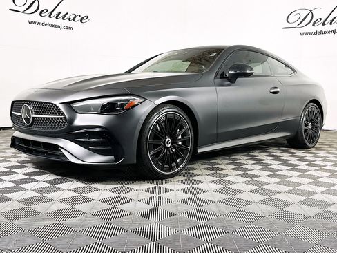 Used 2024 Mercedes-Benz CLE 450 4MATIC Coupe image 3