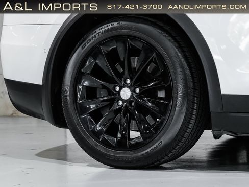 Used 2018 Tesla Model X 75D image 16