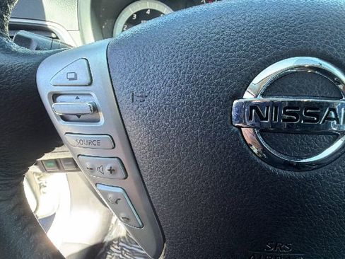 Used 2015 Nissan Sentra SV w/ Style Package FWD image 19