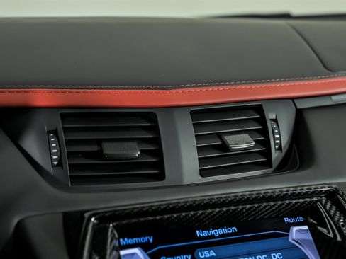 Used 2017 Lamborghini Aventador S image 33