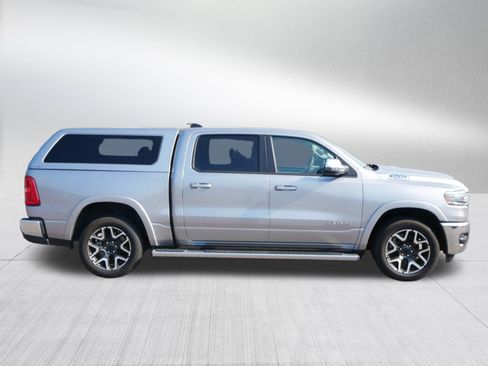 Used 2025 RAM 1500 Laramie AWD/4WD image 8