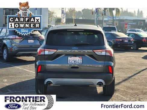 Used 2020 Ford Escape Titanium w/ Titanium Premium Package 2.0 image 6