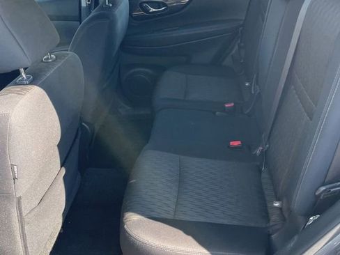 Used 2017 Nissan Rogue S image 12