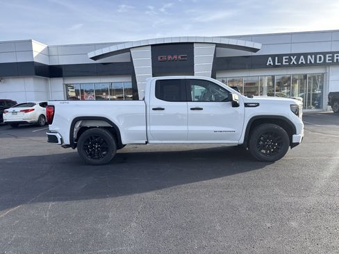 New 2026 GMC Sierra 1500 Pro w/ Graphite Edition image 2