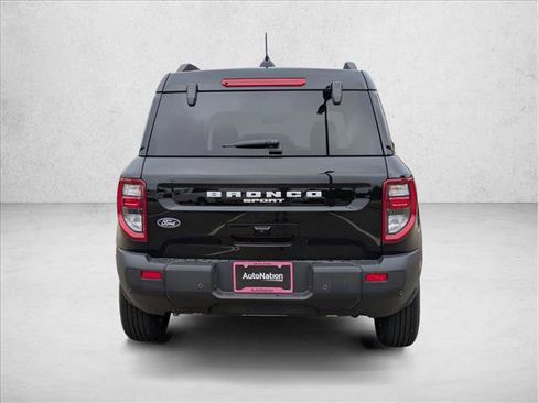 New 2026 Ford Bronco Sport Outer Banks w/ Outer Banks Tech Package+ AWD/4WD image 8