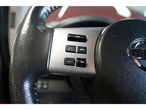 Used 2018 Nissan Frontier PRO-4X image 22